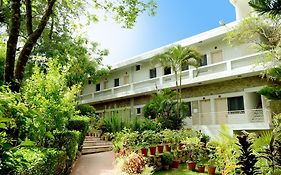 Hotel Rising Sun Retreat Mount Abu